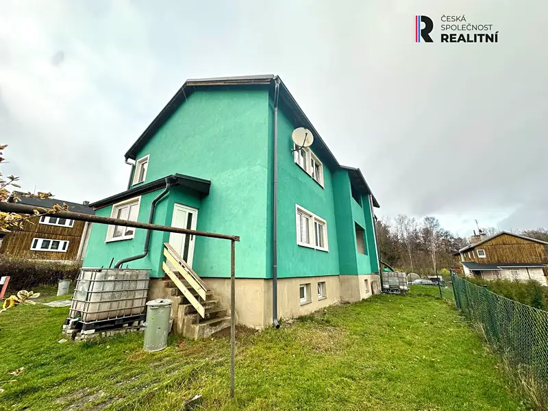 Prodej rodinného domu 150 m², pozemek 205 m², Dasnice – náhled fotky 1