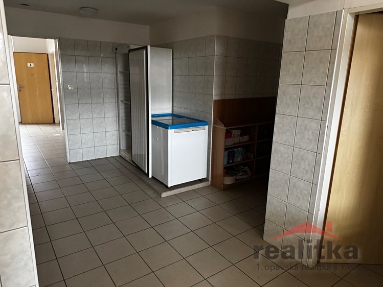 Gewerbefläche zum Kauf, 1.221 m² (20 von 43)