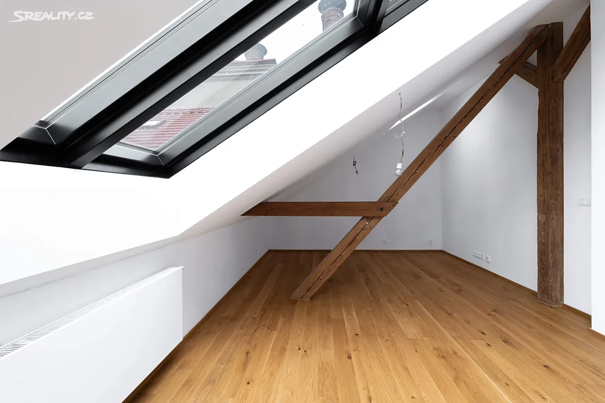 Prodej bytu 1+kk 52 m², Praha