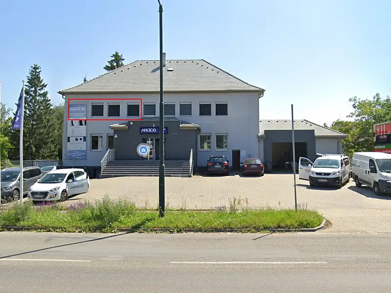 Pronájem kanceláře 64 m², Hodonín – náhled fotky 1