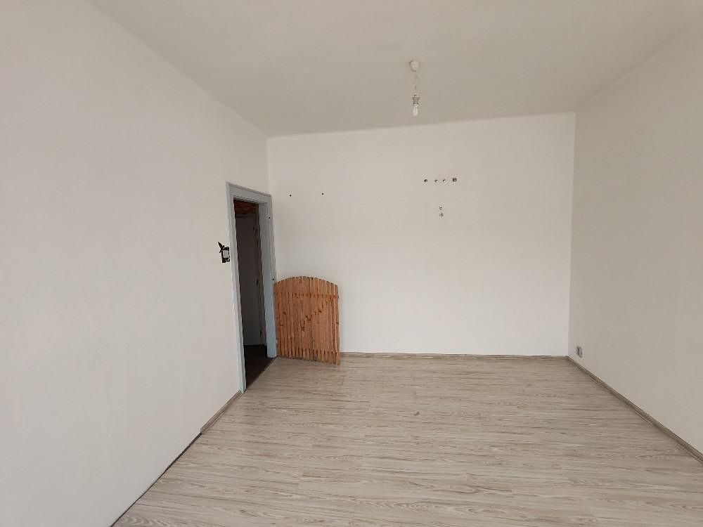 Prodej rodinného domu 300 m², pozemek 121 m² – fotografie 4