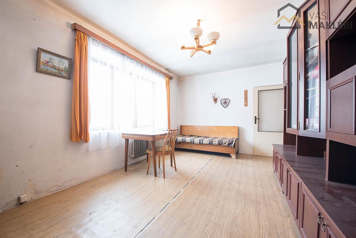 Prodej rodinného domu 140 m², pozemek 532 m² – fotografie 4