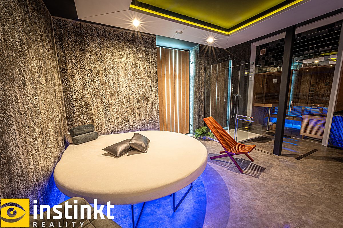 Prodej komerční nemovitosti 100 m² – fotografie 3