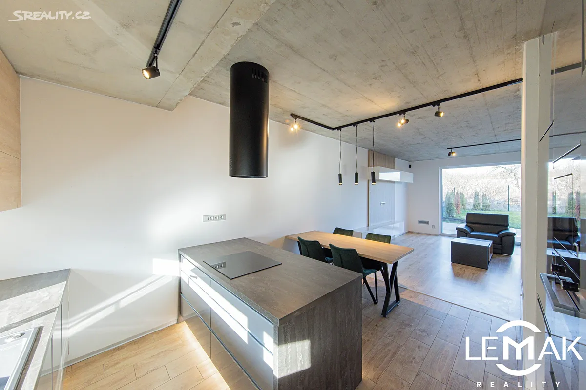 Prodej rodinného domu 118 m², pozemek 173 m² - Widok 2