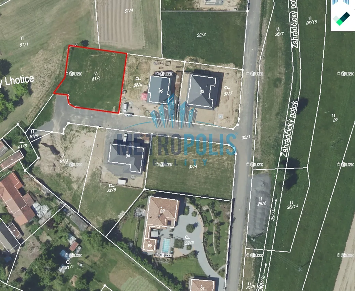 Prodej stavebního pozemku 1071 m²