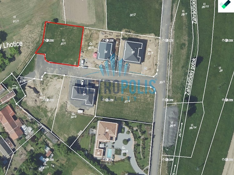 Grundstück zum Kauf, 1.071 m² (1 von 6)