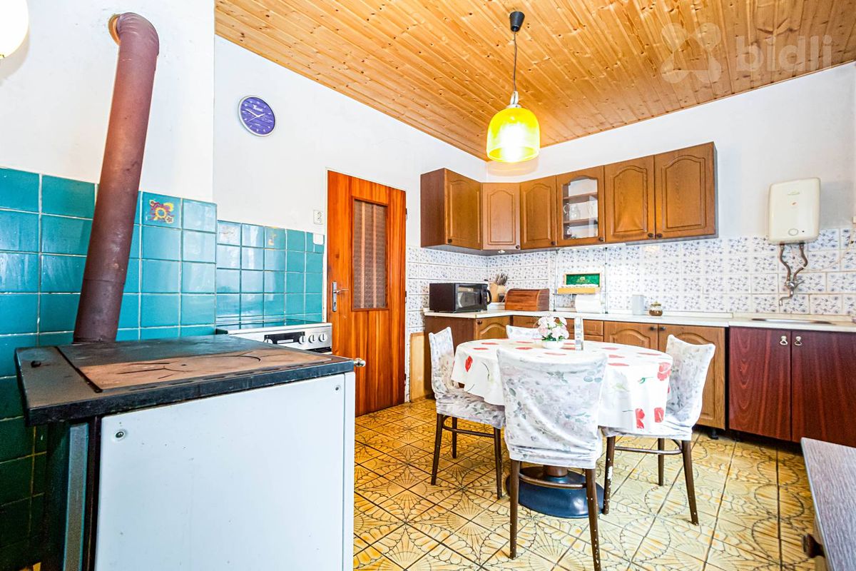 Prodej rodinného domu 170 m², pozemek 2013 m² – fotografie 4