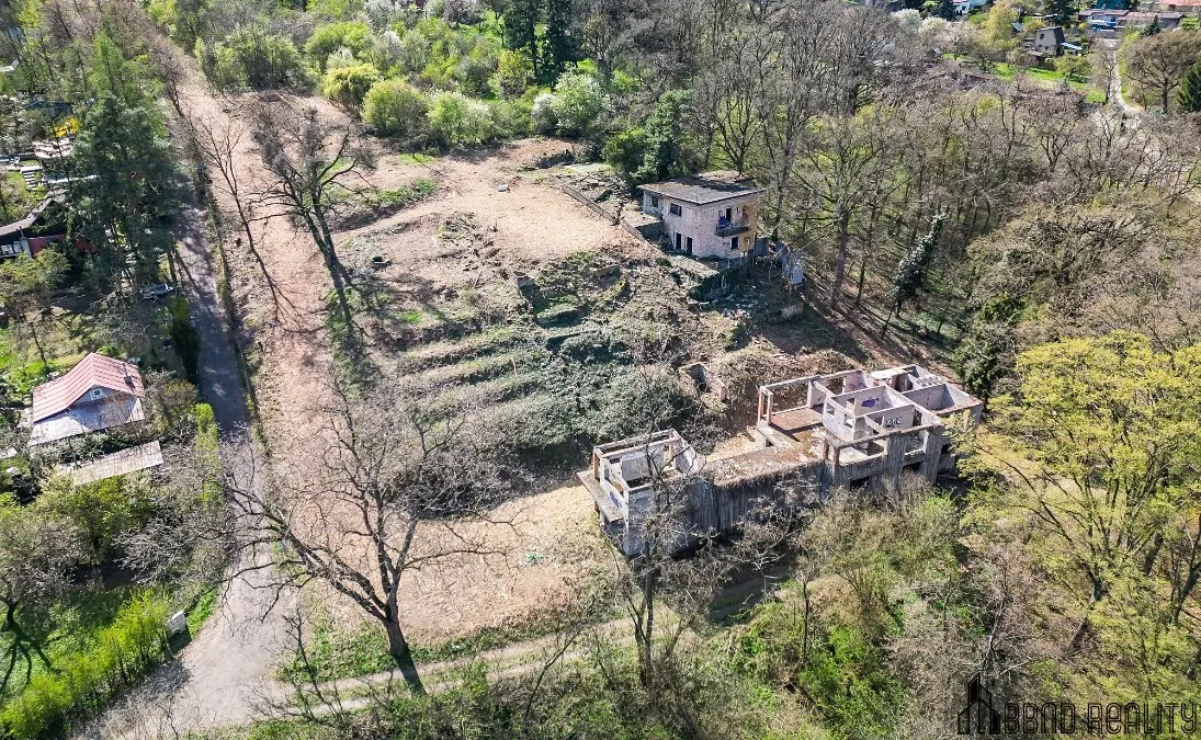 Prodej stavebního pozemku 5181 m² — fotografie 6