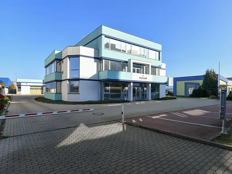Prodej obchodního prostoru 1390 m², Mladá Boleslav – náhled fotky 2