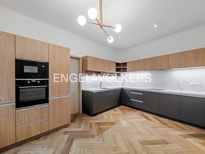 Pronájem bytu 3+1 126 m²