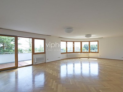 Pronájem bytu 4+1 181 m²