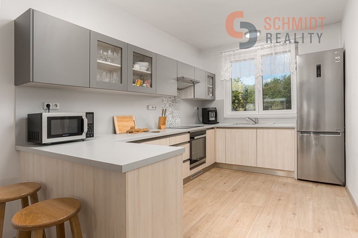Prodej rodinného domu 230 m², pozemek 488 m²