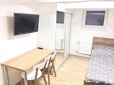 Pronájem bytu 1+kk 28 m²