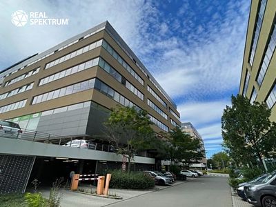 Pronájem kanceláře 1329 m²
