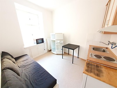 Pronájem bytu 1+1 35 m²