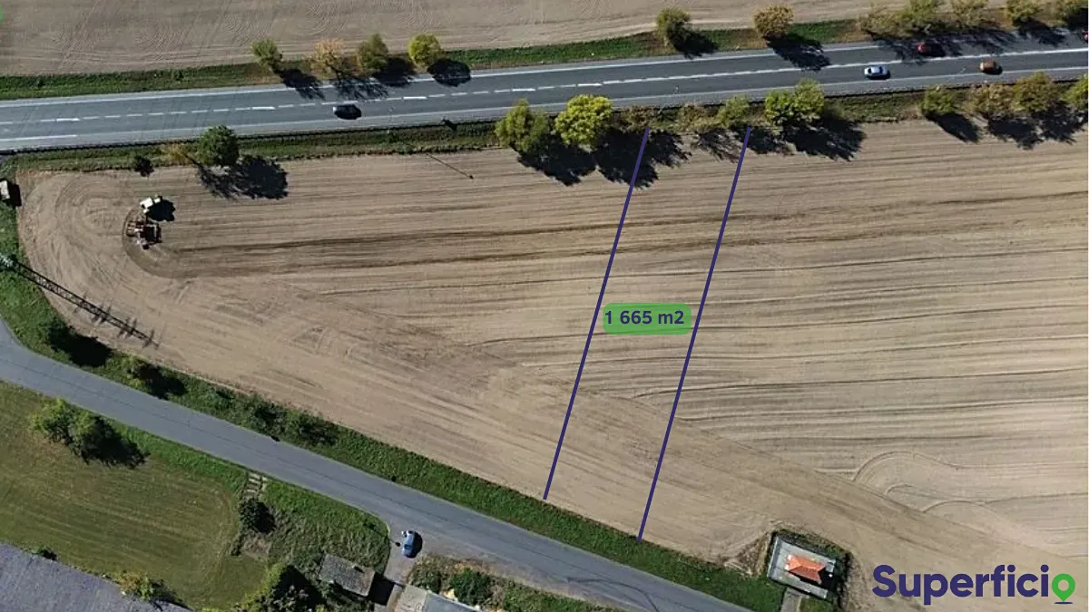 Prodej komerčního pozemku 1665 m²