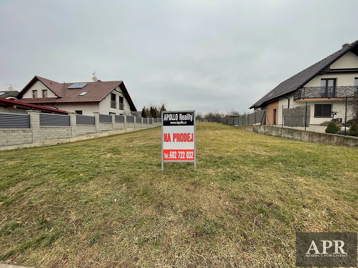 Prodej stavebního pozemku 834 m²