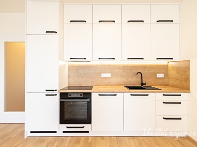 Pronájem bytu 2+kk 53 m²