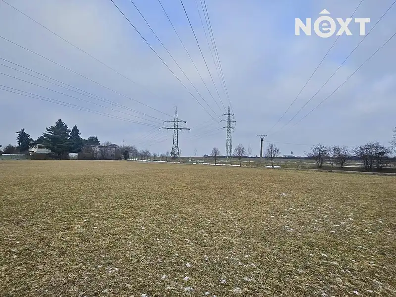 Prodej stavebního pozemku 3336 m², Chrášťany – náhled fotky 3