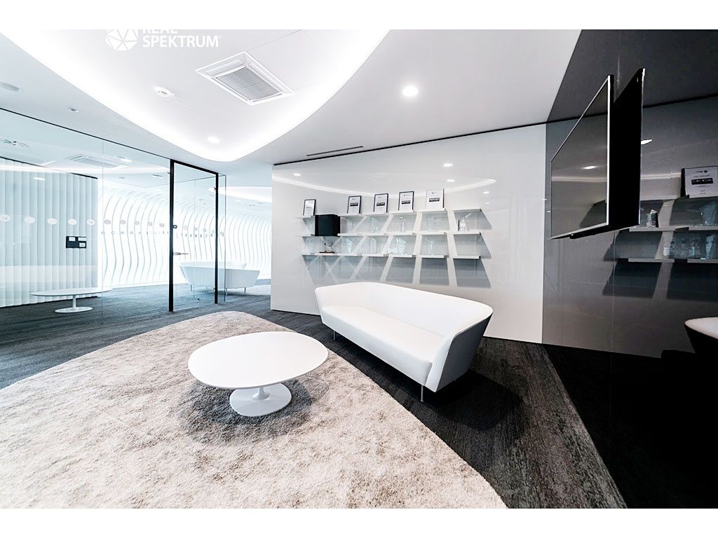 Pronájem kanceláře 640 m² – fotografie 4