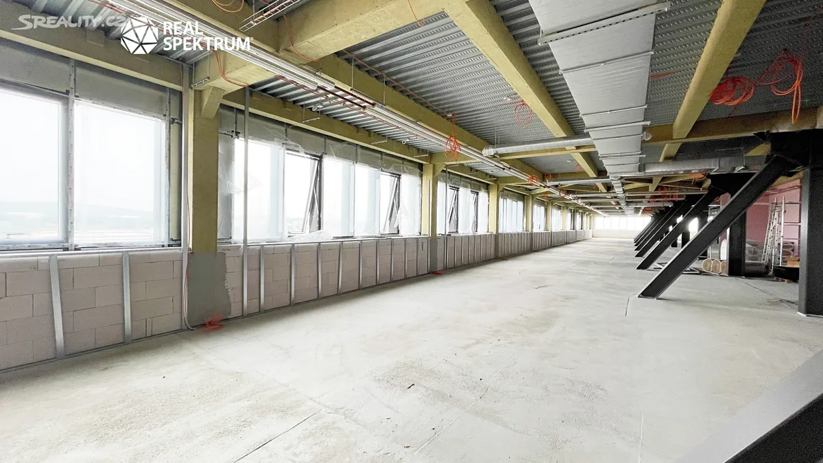 Pronájem kanceláře 1864 m², Brno