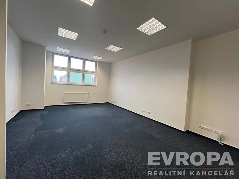Pronájem kanceláře 31 m², Praha – náhled fotky 2