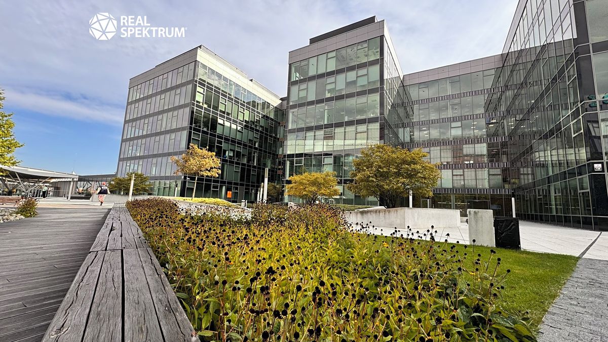 Pronájem kanceláře 1363 m² – fotografie 3