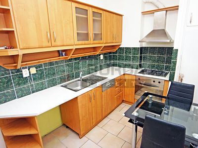 Prodej bytu 2+1 66 m²