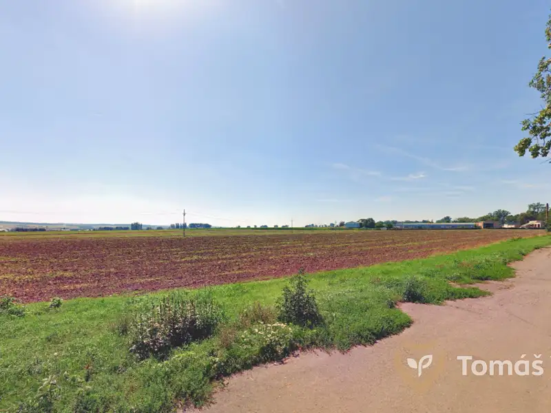 Prodej pole 13503 m², Kojetín – náhled fotky 1