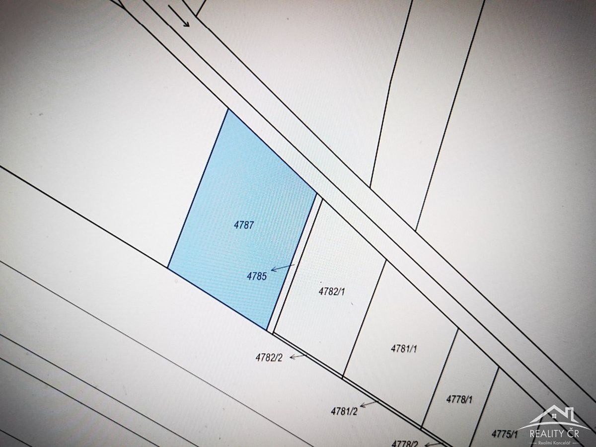 Prodej pole 787 m², Přehýšov – fotka 1 z 3