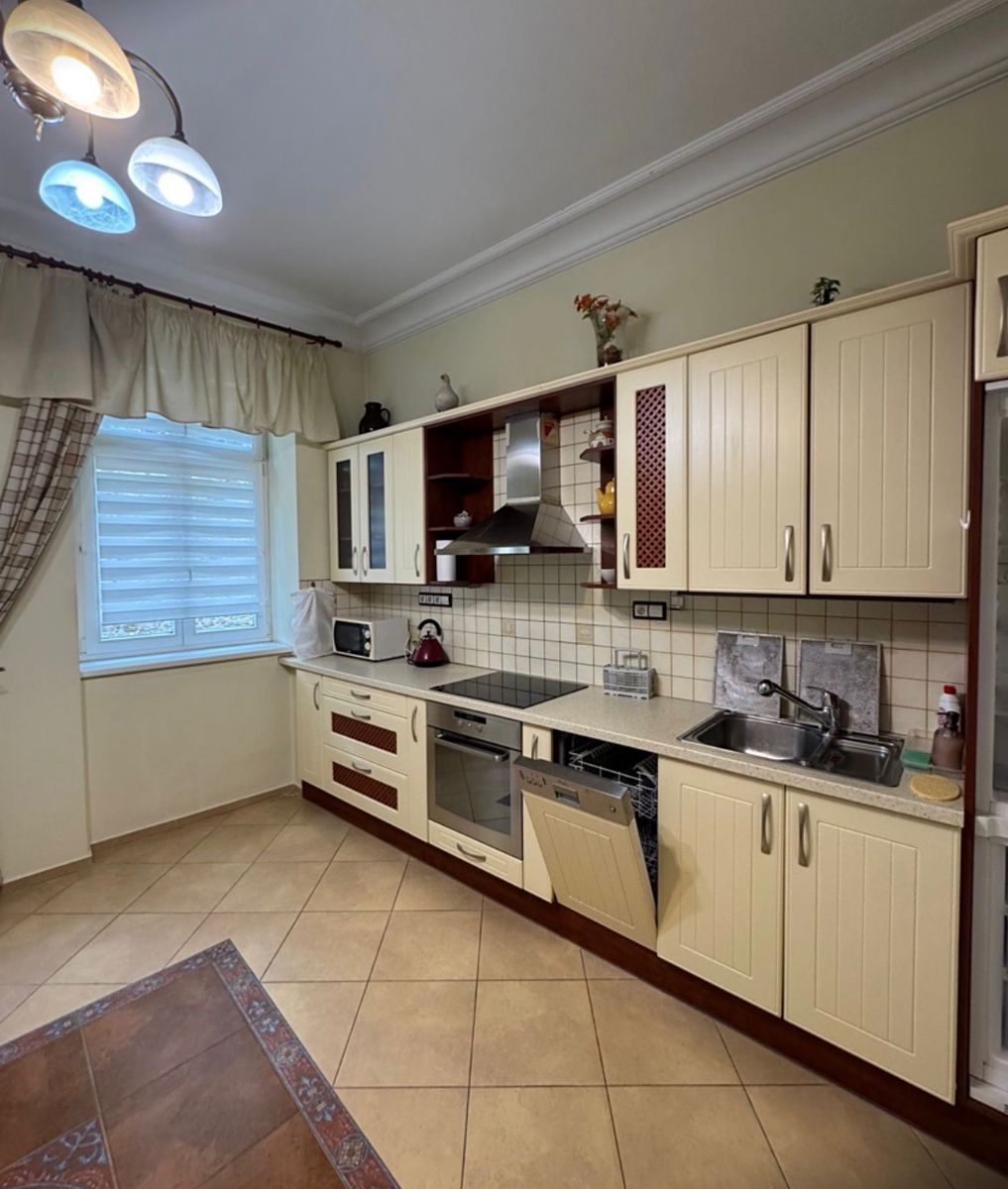Prodej bytu 3+1 81 m² (Jednopodlažní)