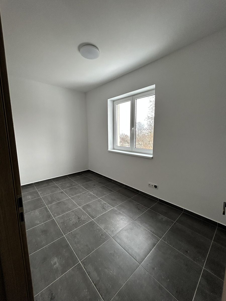 Prodej rodinného domu 86 m², pozemek 183 m² – fotografie 5