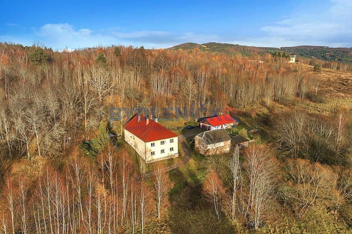 Prodej vícegeneračního domu 456 m², pozemek 4806 m² – fotografie 3