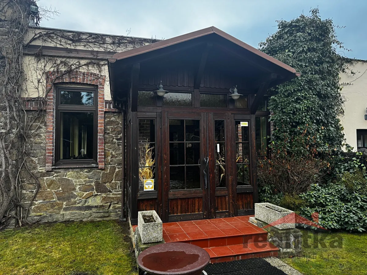 Prodej restaurace 1221 m²