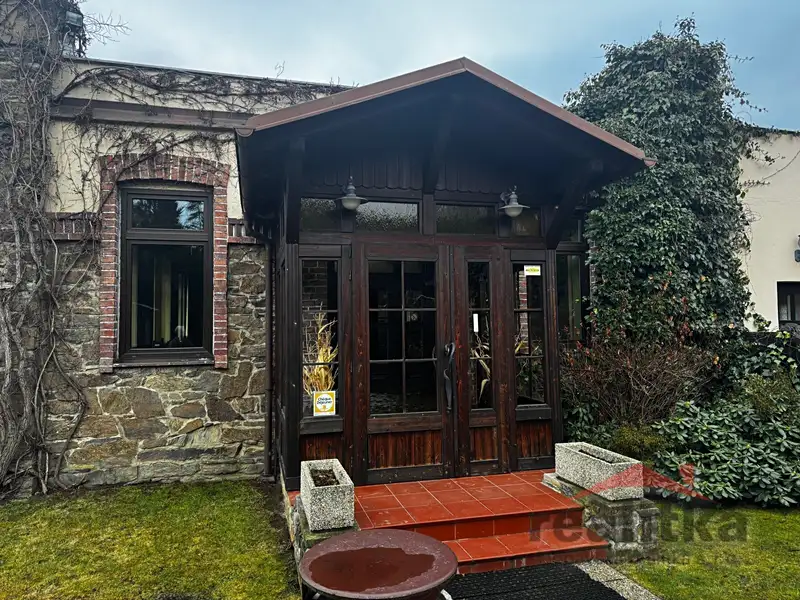 Prodej restaurace 1221 m², Stěbořice – náhled fotky 1