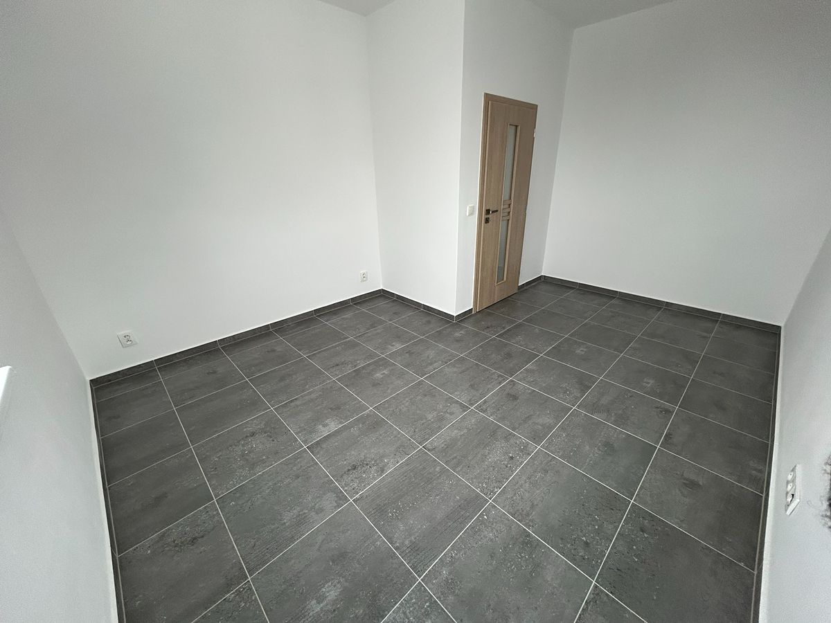 Prodej rodinného domu 86 m², pozemek 183 m² – fotografie 4