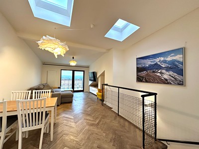 Pronájem bytu 3+kk 83 m² (Mezonet)