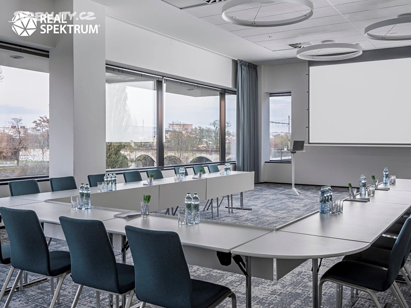 Pronájem kanceláře 1 283 m² – pohled 6