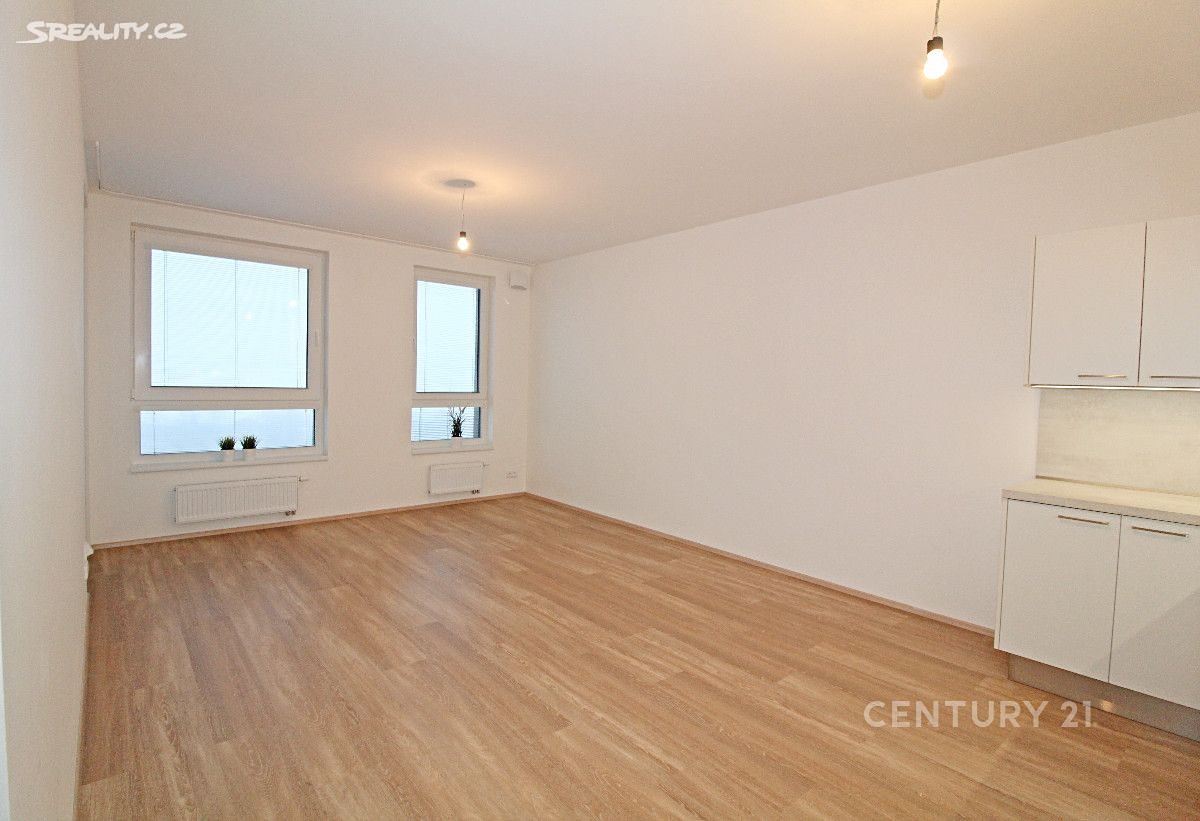 Pronájem bytu 2+kk 53 m² – pohled 5