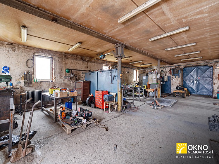 Комерційне приміщення на продаж, 2 125 м² (15 з 20)