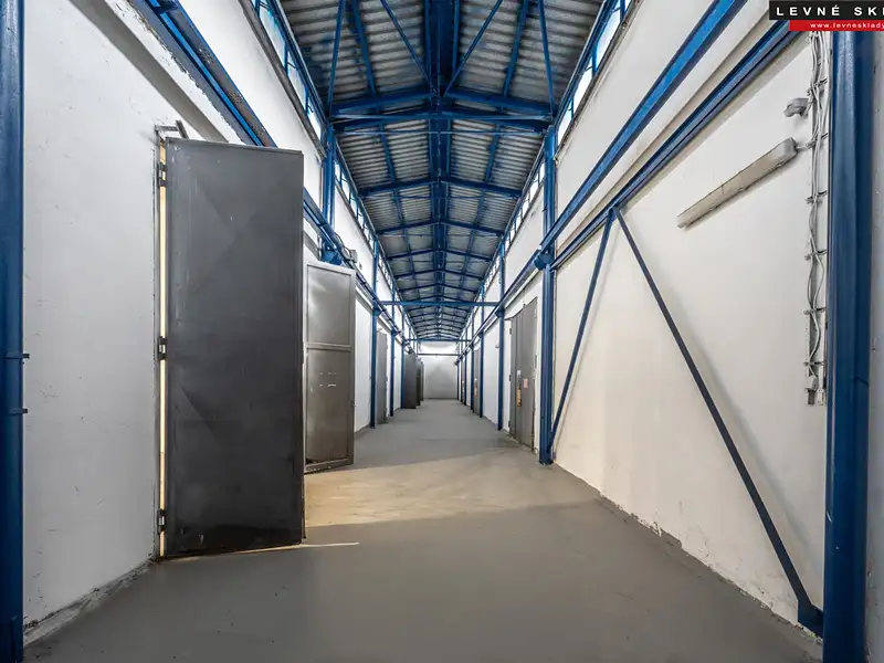 Pronájem skladového prostoru 180 m², Kladruby nad Labem – náhled fotky 2