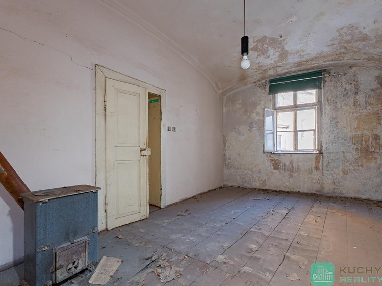 Комерційне приміщення на продаж, 500 м² (10 з 35)