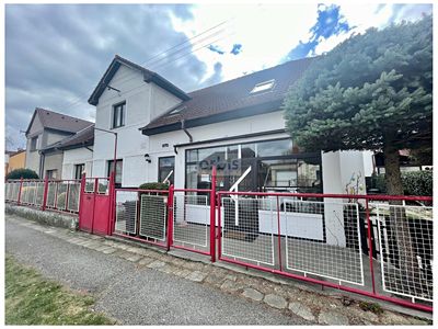 Pronájem kanceláře 91 m²