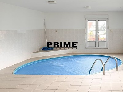 Pronájem  rodinného domu 365 m², pozemek 500 m²