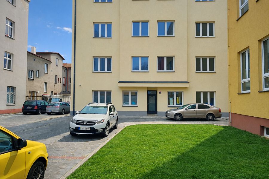 Pronájem kanceláře 63 m² – fotografie 4