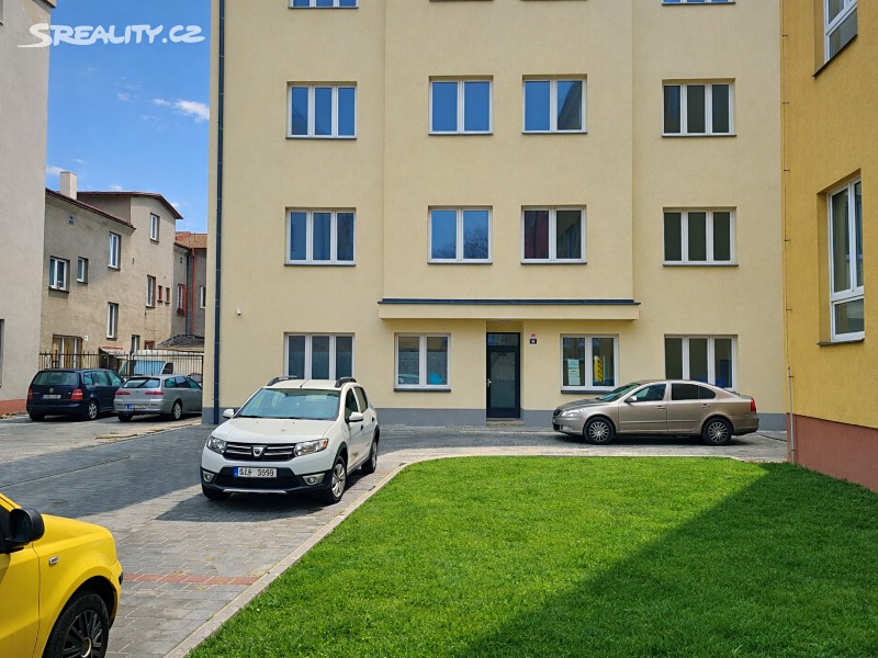 Pronájem kanceláře 63 m² – pohled 4