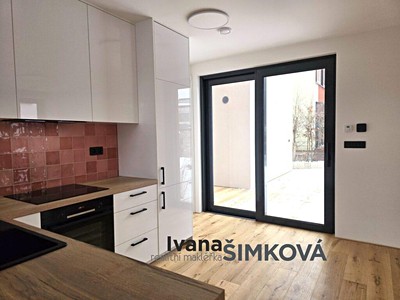 Pronájem bytu 3+kk 83 m²