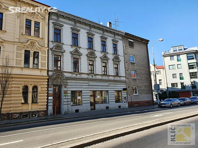 Pronájem obchodního prostoru 99 m², 1. máje