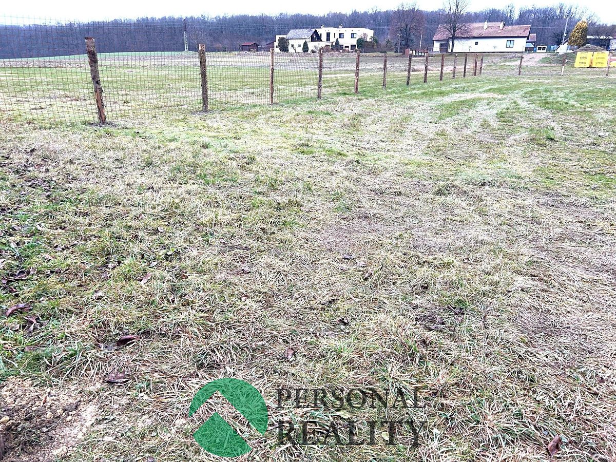 Pronájem pole 1694 m²