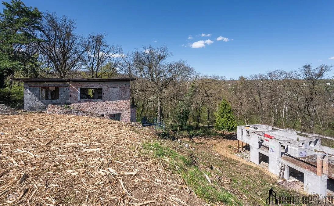 Prodej stavebního pozemku 5181 m² — fotografie 4